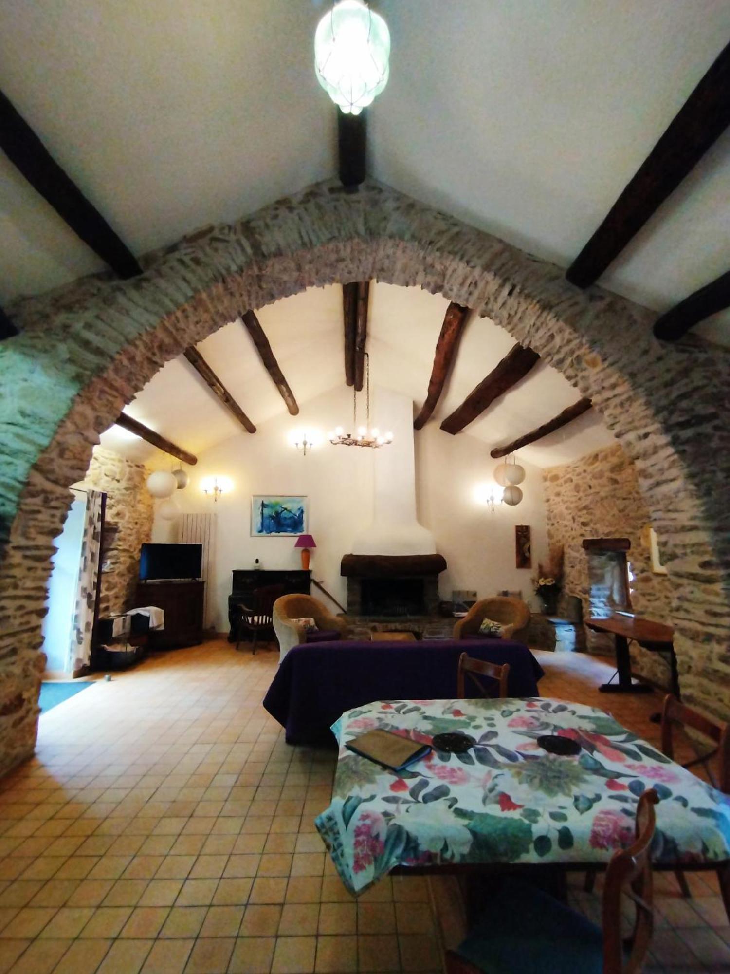 Chateau De Colombieres Sur Orb Exterior foto
